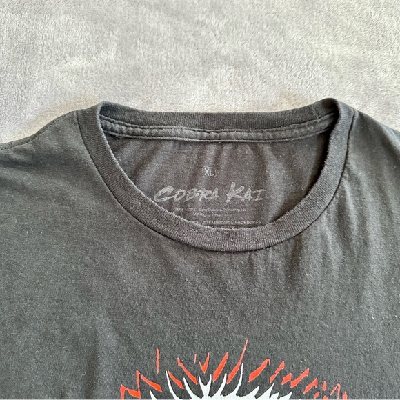 Men’s Black Short Sleeve Cobra Kai Graphic T-Shirt with Eagle Fang Karate Design - Picture 3 of 4